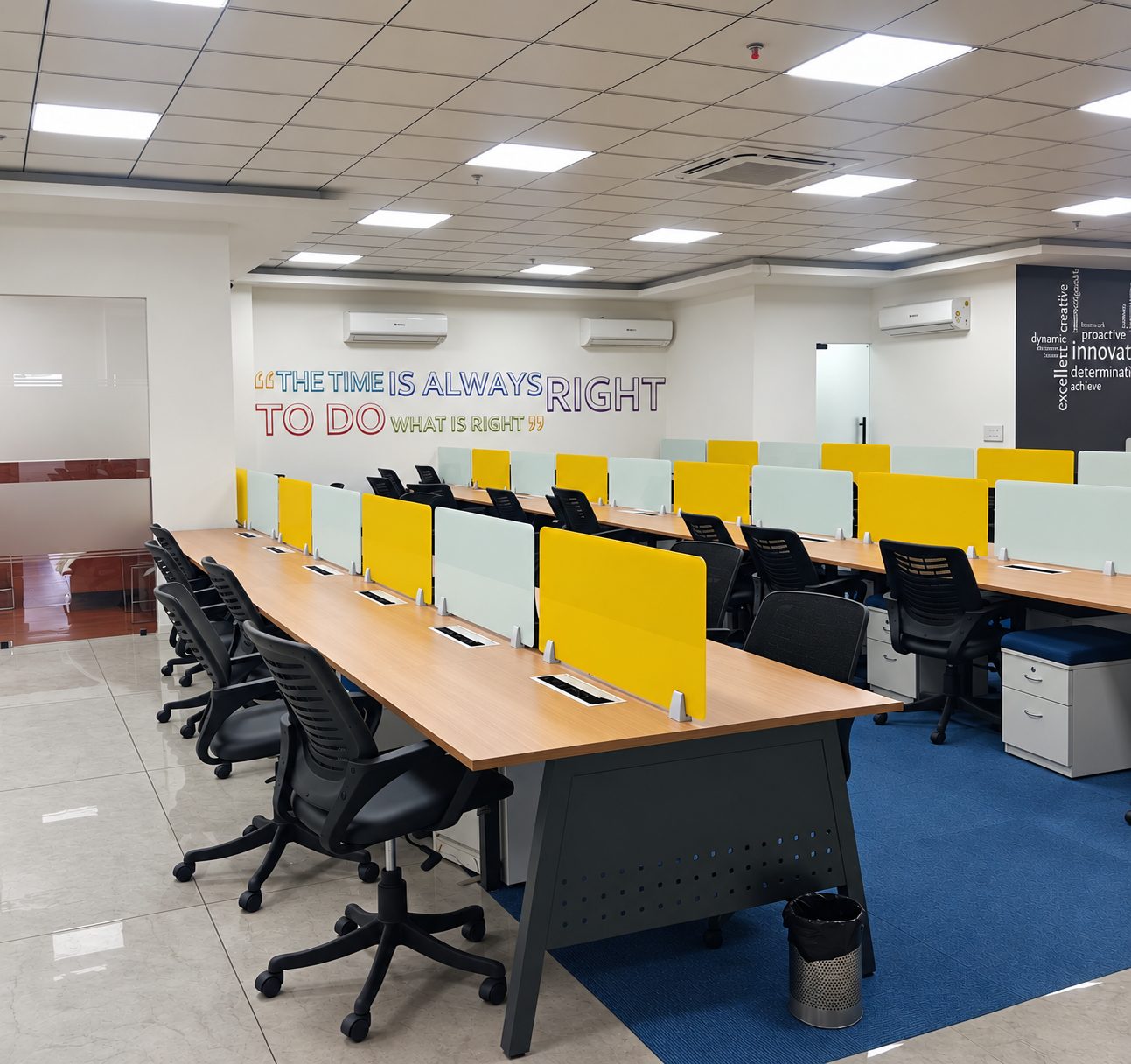 Noida Office Cabin