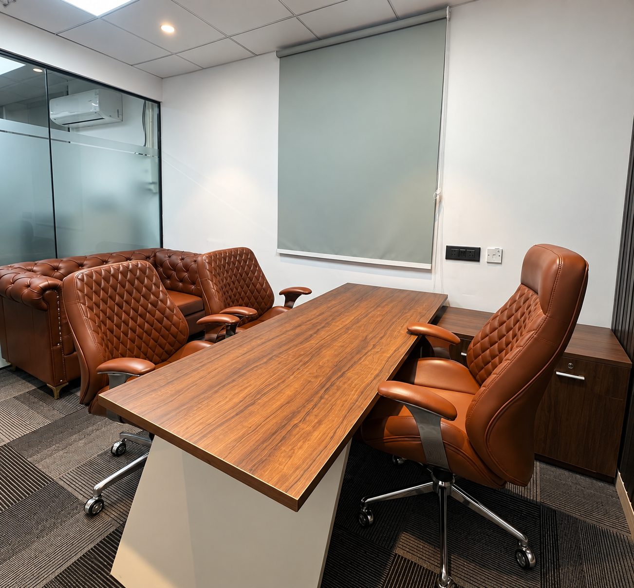 Co-working desk space